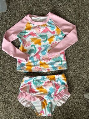 Source Unknown Pink & Multicolor Dino Kids Rashguard Swim Set
